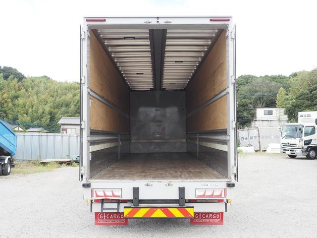 ギガ ハイルーフ 積載13.6トン 4軸低床 アルミウィング(9枚目)