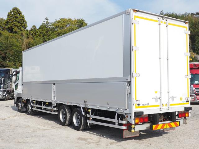 スーパーグレート 　７速マニュアル　積載１３．７トン　４軸低床　パネルウィング（7枚目）