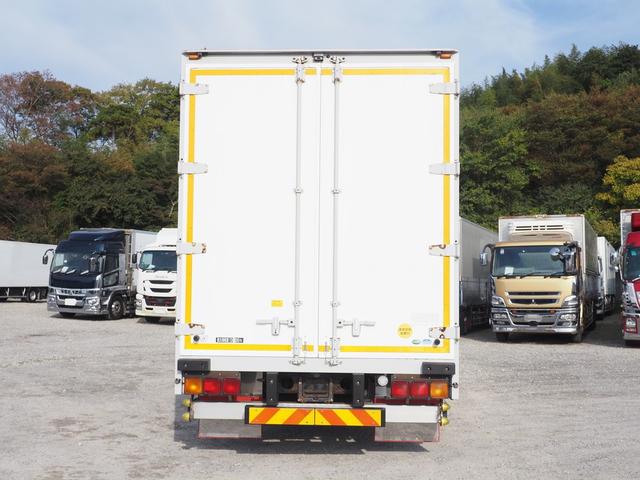 スーパーグレート 　７速マニュアル　積載１３．７トン　４軸低床　パネルウィング（9枚目）