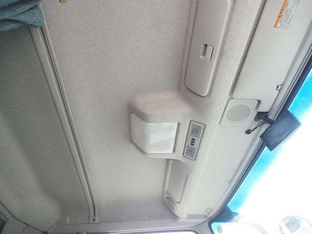 スーパーグレート 　７速マニュアル　積載１３．７トン　４軸低床　パネルウィング（16枚目）