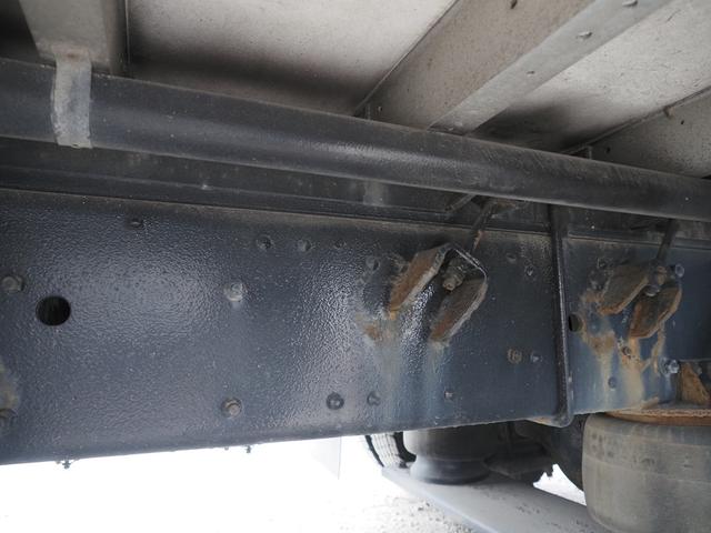 スーパーグレート 7速マニュアル 積載14.0トン メッキ付 4軸低床 パネルウィング(26枚目)