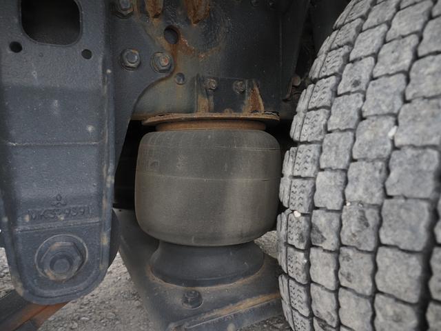 スーパーグレート 7速マニュアル 積載14.0トン メッキ付 4軸低床 パネルウィング(27枚目)