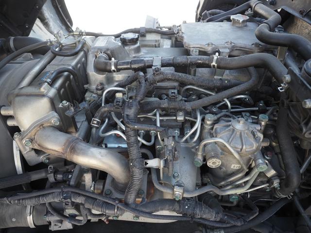 ヒノレンジャー  7200ボデー ハイルーフ ベッド付 アルミウイング車(28枚目)