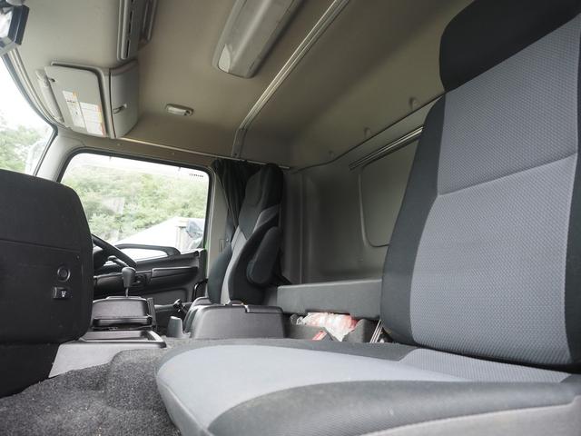 プロフィア 　サブエンジン付　ジョロダー４列　キーストン　サイド観音扉　矢野特殊ボデー　アルミホイール　４軸　冷凍バン車　菱重製冷凍機（21枚目）