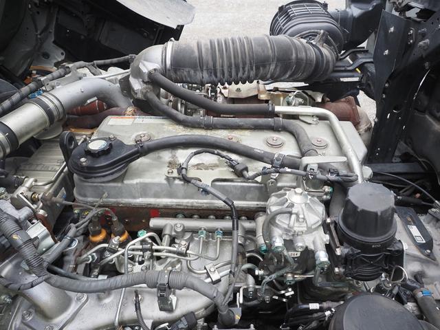 プロフィア 　車検付　７速マニュアル　ハイルーフ　積載１３．８トン　４軸低床　アルミウィング（29枚目）