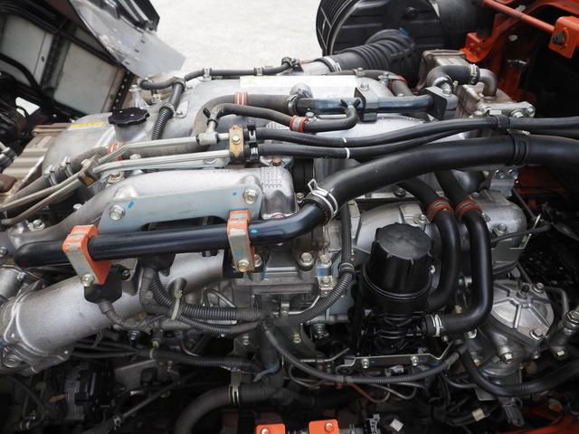 ギガ 7速マニュアル スタンション付 丸環フック アルミブロック アルミホイール 4軸平ボディ(5枚目)