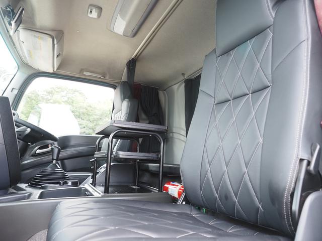 ギガ 7速マニュアル スタンション付 丸環フック アルミブロック アルミホイール 4軸平ボディ(19枚目)