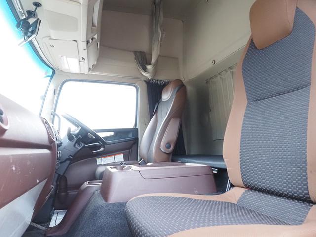 ヒノレンジャー 車検付 融雪仕様 7200ボデー 格納ゲート付 エアサス 積載6.4トン ハイルーフ ベッド付 フルワイド(23枚目)