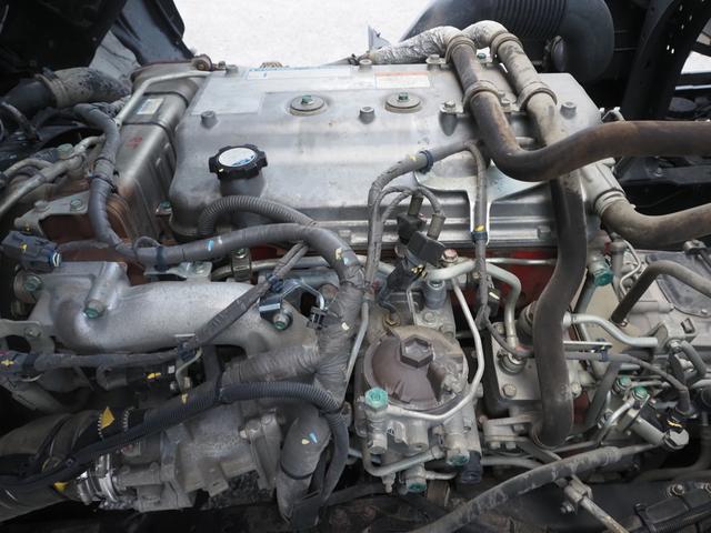 ヒノレンジャー 車検付 融雪仕様 7200ボデー 格納ゲート付 エアサス 積載6.4トン ハイルーフ ベッド付 フルワイド(30枚目)