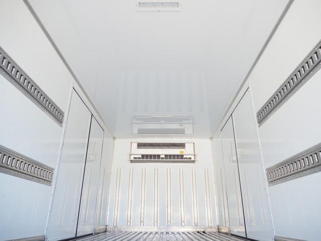 デュトロ 　スタンバイ付　ダブルサイド観音扉　キーストン　積載３トン　ワイドロング（3枚目）