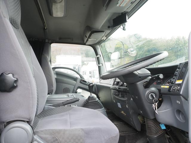 フォワード 　フルワイド　ベッド付　アルミウイング車（4枚目）