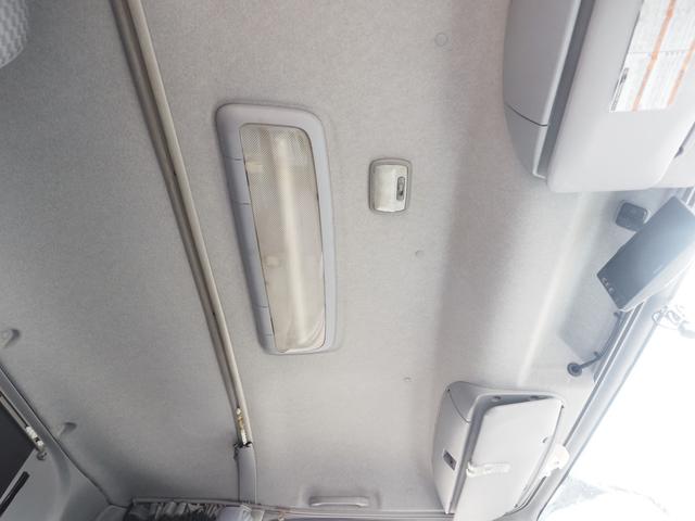 フォワード 　フルワイド　ベッド付　アルミウイング車（15枚目）