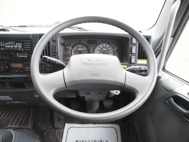 フォワード 　フルワイド　ベッド付　アルミウイング車（20枚目）