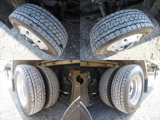 ギガ 　低温設定　７速マニュアル　ジョロダー４列　４軸低床　冷凍ウィング（30枚目）