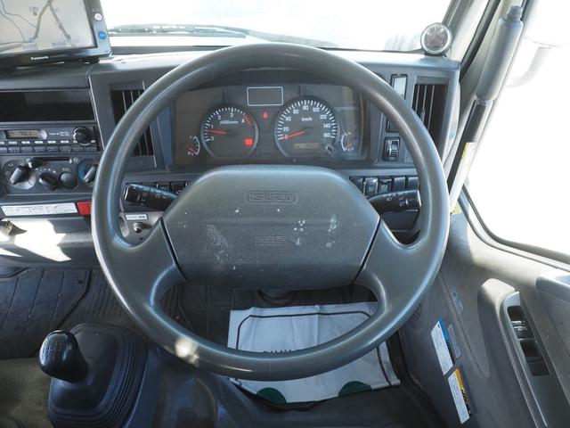 エルフトラック 　アイチ製　地上高１４．６ｍ　ウインチ付　高所作業車（19枚目）