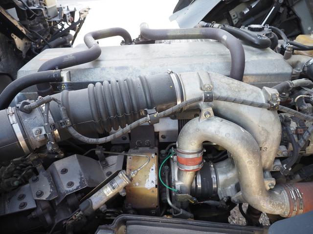 プロフィア 　ハイルーフ　積載１３．６トン　メッキ付　４軸低床　アルミウィング（5枚目）