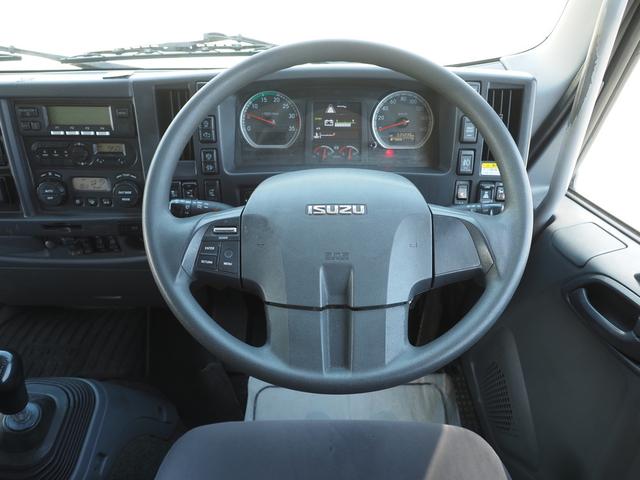 フォワード 　格納ゲート付　フルワイド　中温設定　ベッド付　冷凍ウィング車（21枚目）