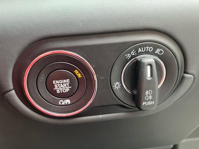 お電話でのお問い合せは、グーネット無料電話をご利用ください。００７８−６０４９−２９１５