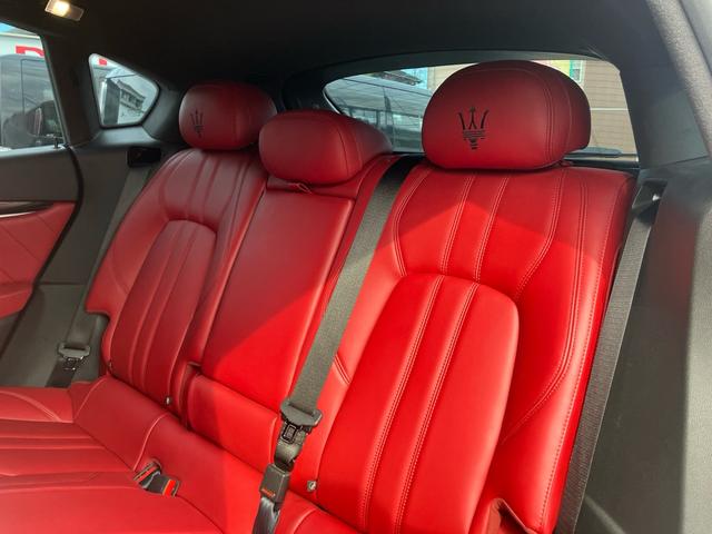 お電話でのお問い合せは、グーネット無料電話をご利用ください。００７８−６０４９−２９１５