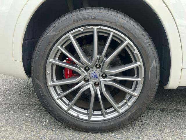 お電話でのお問い合せは、グーネット無料電話をご利用ください。００７８−６０４９−２９１５