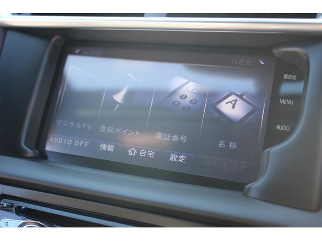 シック　ＤＳ　ＬＥＤビジョンパッケージ　禁煙車／記録簿／取説／ナビ／フルセグＴＶ／ＥＴＣ／Ｂｌｕｅｔｏｏｔｈ／パノラミックフロントウィンドウ／スマートキー／キーレス／純正ＡＷ１７インチ／ハーフレザーシート／チャイルドロック／ＡＴエアコン(22枚目)