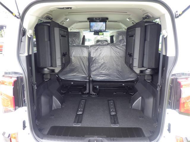 デリカＤ：５ シャモニー　登録済未使用車　全方位　アルパイン１１型ナビ　ＴＶ　ＢＴ　ｅ－Ａｓｓｉｓｔ　エレクトリックテールゲート　両側電動　パワーシート　シートヒーター　ステアリングヒーター　純正１８インチＡＷ（25枚目）