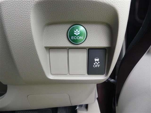 Ｎ－ＯＮＥ Ｇ・Ｌパッケージ　純正ナビ　ＣＤ　Ｂカメラ　純正１４インチＡＷ　ＨＩＤヘッドライト　オートライト　スマートキー　アイドリングストップ　横滑り防止装置　エアバッグ　エアコン　パワーステアリング　パワーウィンドウ　ＡＢＳ（13枚目）