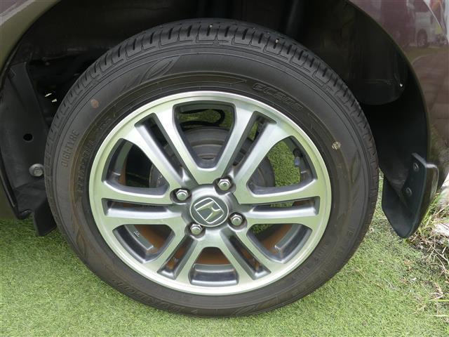 Ｎ－ＯＮＥ Ｇ・Ｌパッケージ　純正ナビ　ＣＤ　Ｂカメラ　純正１４インチＡＷ　ＨＩＤヘッドライト　オートライト　スマートキー　アイドリングストップ　横滑り防止装置　エアバッグ　エアコン　パワーステアリング　パワーウィンドウ　ＡＢＳ（40枚目）