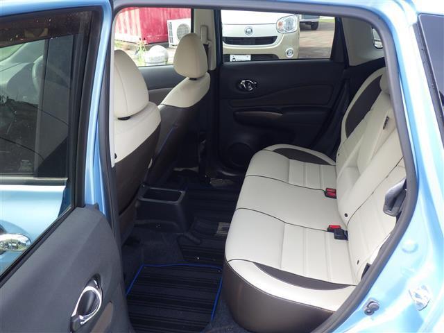 ノート e-パワー メダリスト 全方位 純正ナビ TV BT エマブレ ETC インテリジェントルームミラー LEDヘッドライト ウインカーミラー コーナーセンサー 純正15インチアルミホイル エアロ DVD再生 衝突防止システム(20枚目)