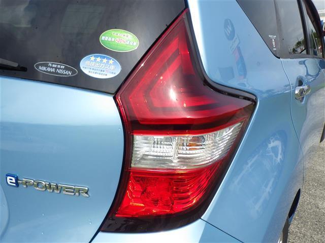 ノート e-パワー メダリスト 全方位 純正ナビ TV BT エマブレ ETC インテリジェントルームミラー LEDヘッドライト ウインカーミラー コーナーセンサー 純正15インチアルミホイル エアロ DVD再生 衝突防止システム(27枚目)