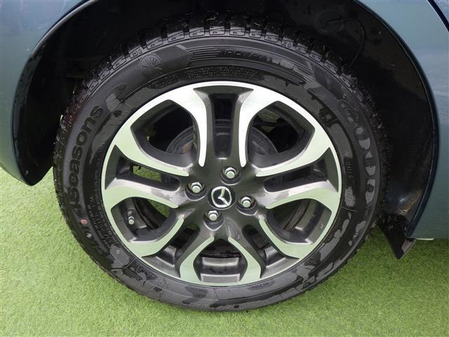 デミオ XDツーリング 純正ナビ TV BT HUD BSM ドラレコ 衝突軽減 クルコン ETC LEDヘッドライト 純正16インチアルミホイル バックカメラ ターボ DVD再生 オートライト 衝突防止システム エアバッグ(40枚目)