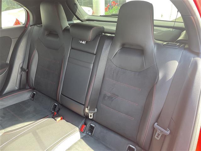 Ａクラス Ａ２００ｄ　ＡＭＧライン　ワイヤレス充電　ＲＳＰ　純正ドライブレコーダー　シートヒーター　パワーシート　純正ＨＤＤナビ　バックカメラ　地デジ　Ｂｌｕｅｔｏｏｔｈ　純正１８インチＡＷ　コーナーセンサー（29枚目）