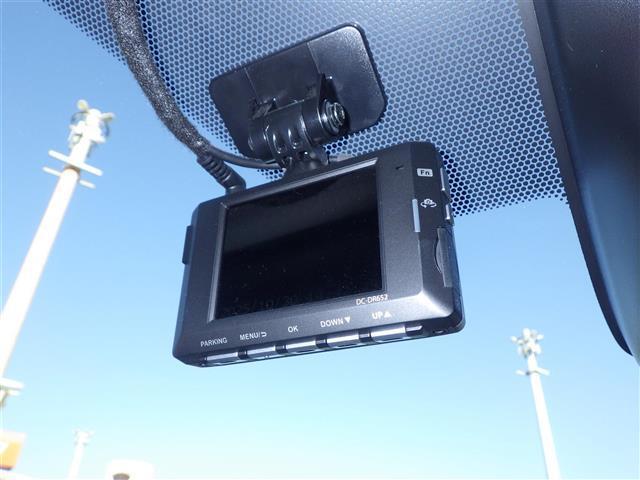 シエンタ G セーフティーエディション 全方位 純正ナビ TV BT 両側電動 ドラレコ Toyota Safety ステアリングヒーター ETC ウインカーミラー クリアランスソナー スマートキー(7枚目)