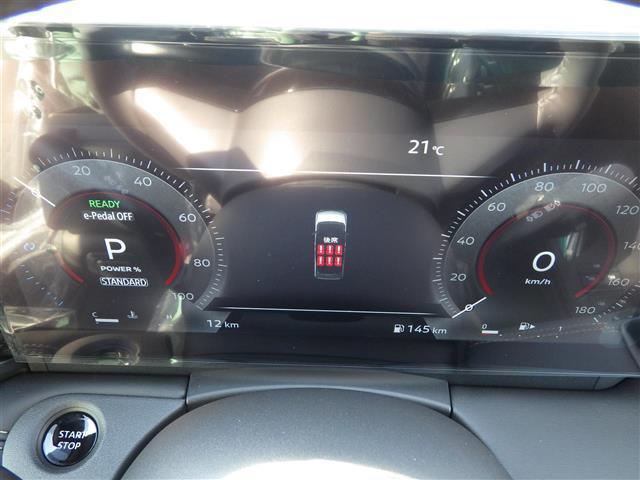 セレナ e-パワー ハイウェイスターV 登録済未使用車 12.3型純正ナビ TV BT 全方位 後席モニター 置充 ETC エマブレ プロパイ インテリジェントクルーズコントロール インテリジェントルームミラー ハンズフリー両側電動(12枚目)