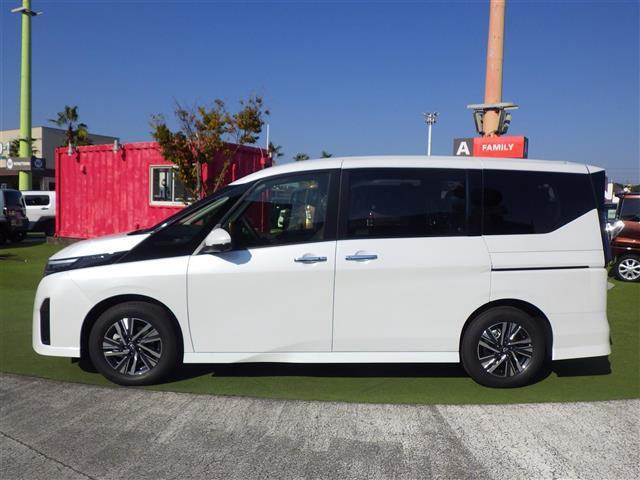 セレナ e-パワー ハイウェイスターV 登録済未使用車 12.3型純正ナビ TV BT 全方位 後席モニター 置充 ETC エマブレ プロパイ インテリジェントクルーズコントロール インテリジェントルームミラー ハンズフリー両側電動(33枚目)