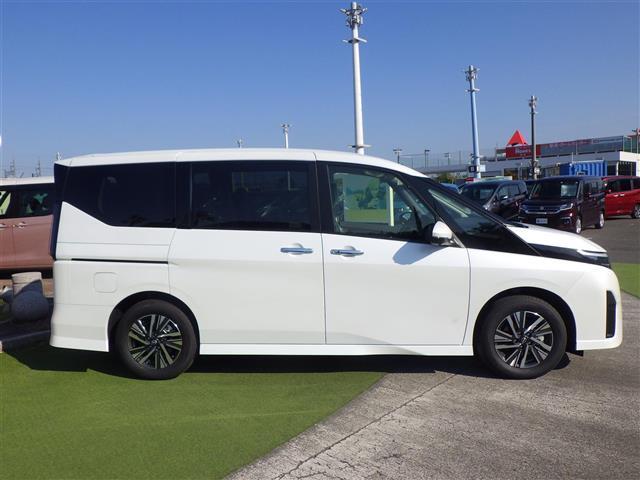 セレナ e-パワー ハイウェイスターV 登録済未使用車 12.3型純正ナビ TV BT 全方位 後席モニター 置充 ETC エマブレ プロパイ インテリジェントクルーズコントロール インテリジェントルームミラー ハンズフリー両側電動(34枚目)