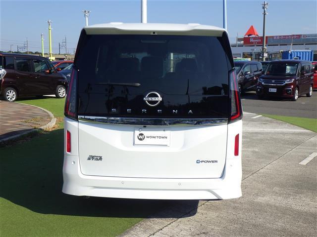 セレナ e-パワー ハイウェイスターV 登録済未使用車 12.3型純正ナビ TV BT 全方位 後席モニター 置充 ETC エマブレ プロパイ インテリジェントクルーズコントロール インテリジェントルームミラー ハンズフリー両側電動(35枚目)