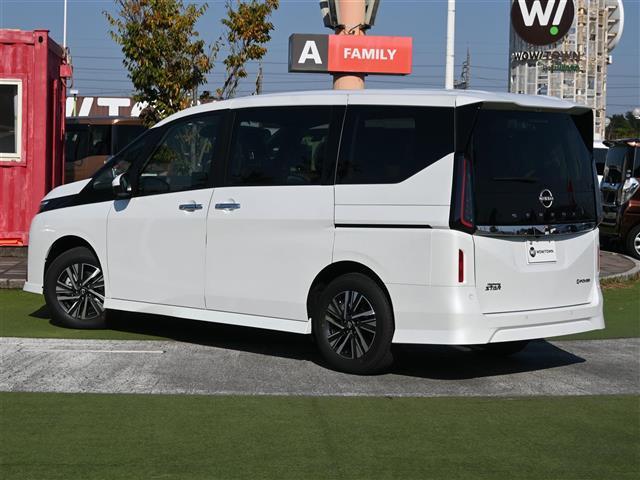 セレナ e-パワー ハイウェイスターV 登録済未使用車 12.3型純正ナビ TV BT 全方位 後席モニター 置充 ETC エマブレ プロパイ インテリジェントクルーズコントロール インテリジェントルームミラー ハンズフリー両側電動(37枚目)