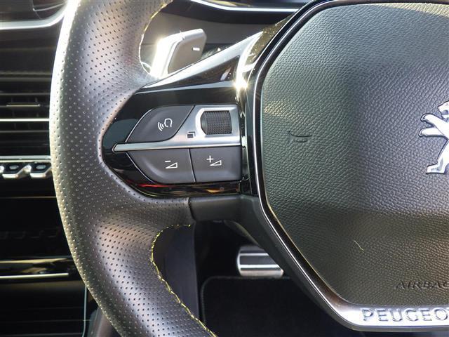 【運転席操作部】快適なドライブを楽しむための機能が装備されています！運転席から触れるので、使いやすいです！除菌プランいれていただくと、さらに清潔で安心していただけます！