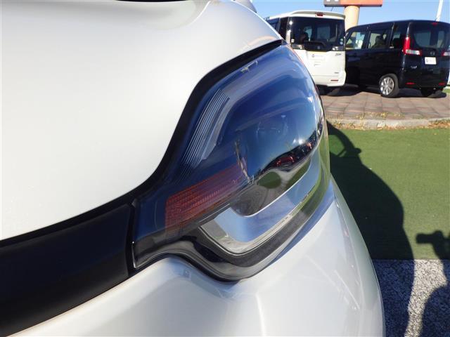 シエンタ ハイブリッドＺ　全方位　１０．５型純正ナビ　ＴＶ　ＢＴ　後席モニター　Ｔｏｙｏｔａ　Ｓａｆｅｔｙ　Ｓｅｎｓｅ　両側電動　シートヒーター　ＥＴＣ　ＬＥＤヘッドライト　クリアランスソナー　純正１５インチアルミホイル（28枚目）