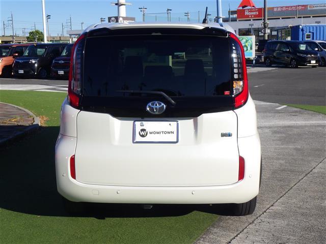 シエンタ ハイブリッドＺ　全方位　１０．５型純正ナビ　ＴＶ　ＢＴ　後席モニター　Ｔｏｙｏｔａ　Ｓａｆｅｔｙ　Ｓｅｎｓｅ　両側電動　シートヒーター　ＥＴＣ　ＬＥＤヘッドライト　クリアランスソナー　純正１５インチアルミホイル（35枚目）