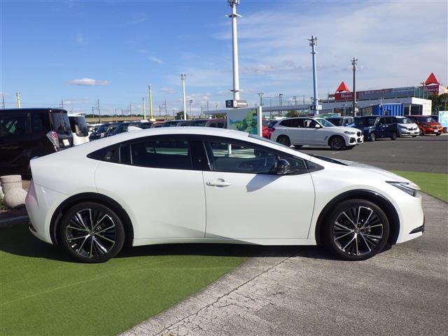 プリウス Ｚ　アドＰ　全方位　１２．３型純正ナビ　ＴＶ　ＢＴ　Ｔｏｙｏｔａ　Ｓａｆｅｔｙ　Ｓｅｎｓｅ　パワーバックドア　パワーシート　エアシート　シートヒーター　ステアリングヒーター　ＥＴＣ　クリアランスソナー（34枚目）
