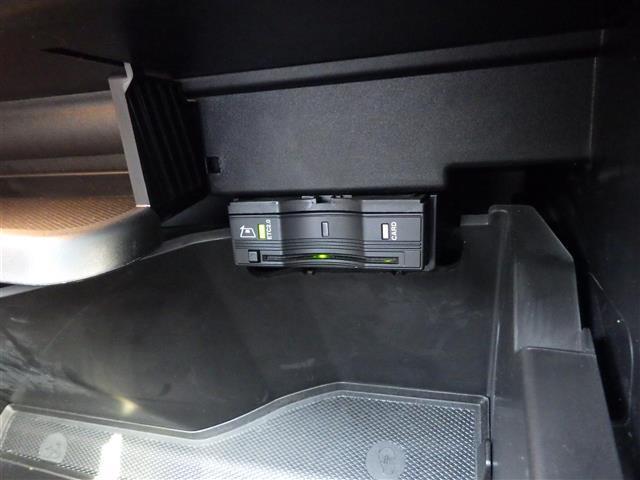 GLB GLB200d 4マチック AMGライン(15枚目)