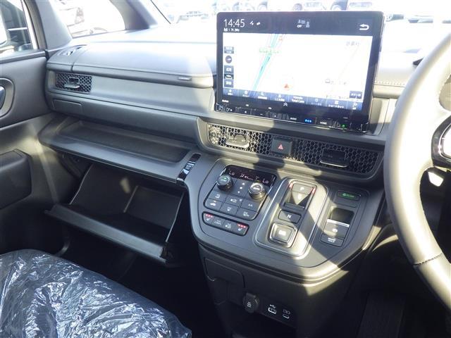 ステップワゴン e:HEVスパーダ 登録済未使用車(19枚目)