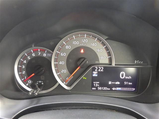 ヴィッツ Ｆ　セーフティーエディションＩＩＩ（8枚目）