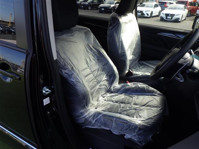 デリカＤ：５ シャモニー　登録済未使用車　両側電動　エレクトリックテールゲート　ｅ－Ａｓｓｉｓｔ　パワーシート　シートヒーター　純正１８インチアルミホイル（19枚目）