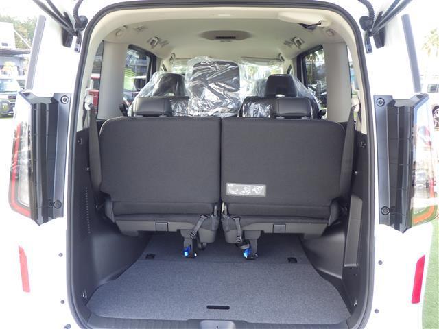 セレナ ｅ－パワー　ハイウェイスターＶ　登録済未使用車　全方位　１２．３型純正ナビ　ＴＶ　ＢＴ　エマブレ　プロパイ　インテリジェントクルーズコントロール　ハンズフリー両側電動　インテリジェントルームミラー　置充　ＥＴＣ　コーナーセンサー（23枚目）