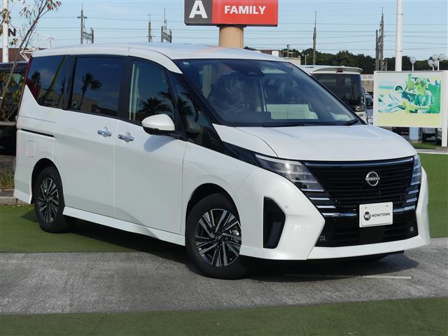 セレナ ｅ－パワー　ハイウェイスターＶ　登録済未使用車　全方位　１２．３型純正ナビ　ＴＶ　ＢＴ　エマブレ　プロパイ　インテリジェントクルーズコントロール　ハンズフリー両側電動　インテリジェントルームミラー　置充　ＥＴＣ　コーナーセンサー（31枚目）