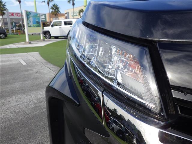 ノア ハイブリッドＳ－Ｚ　１０．５型純正ナビ　ＴＶ　ＢＴ　両側電動　ドラレコ　Ｔｏｙｏｔａ　Ｓａｆｅｔｙ　シートヒーター　ＥＴＣ　ＬＥＤヘッドライト　クリアランスソナー　純正１７インチアルミホイル（27枚目）