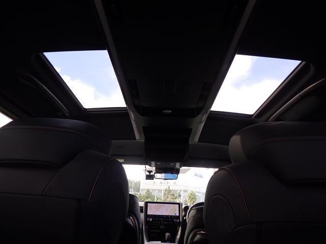 アルファードハイブリッド Ｚ　モデリスタ　全方位　左右独立ムーンルーフ　トヨタチームメイト　Ｔｏｙｏｔａ　Ｓａｆｅｔｙ　パワーバックドア　両側電動　１４型純正ナビ　ＴＶ　ＢＴ　後席モニター　置充　ドラレコ　デジタルインナーミラー（4枚目）